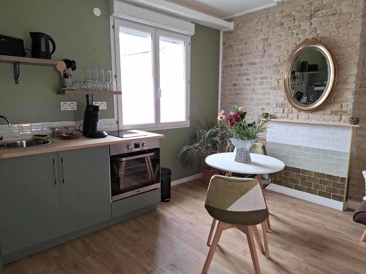 L'Escapade Inattendue Calais Ngoại thất bức ảnh